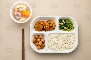 �ʰ�������