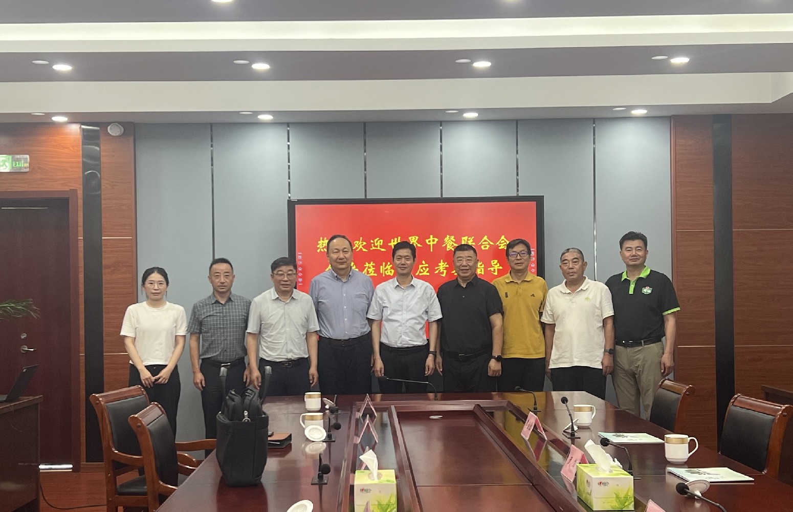 �ʰ�������